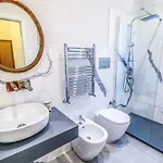Villa Favorita Suites