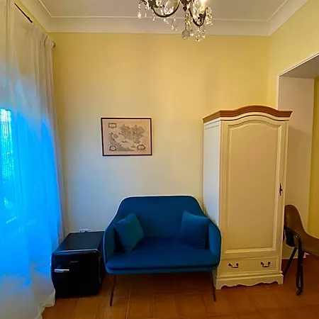 Favorita Nocleg ze śniadaniem