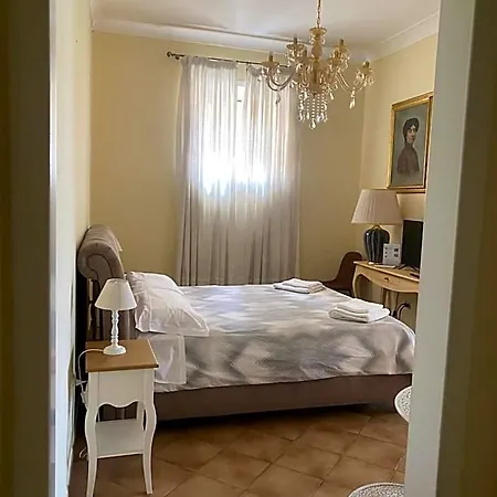 Nocleg ze śniadaniem Favorita Ercolano