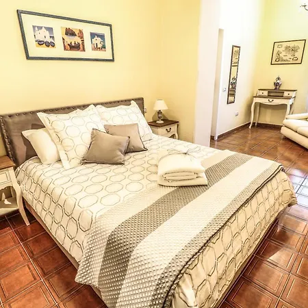 Favorita 4* Ercolano